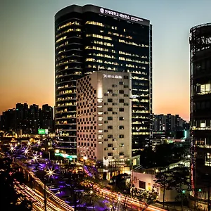 首尔马努酒店 *** 首爾
